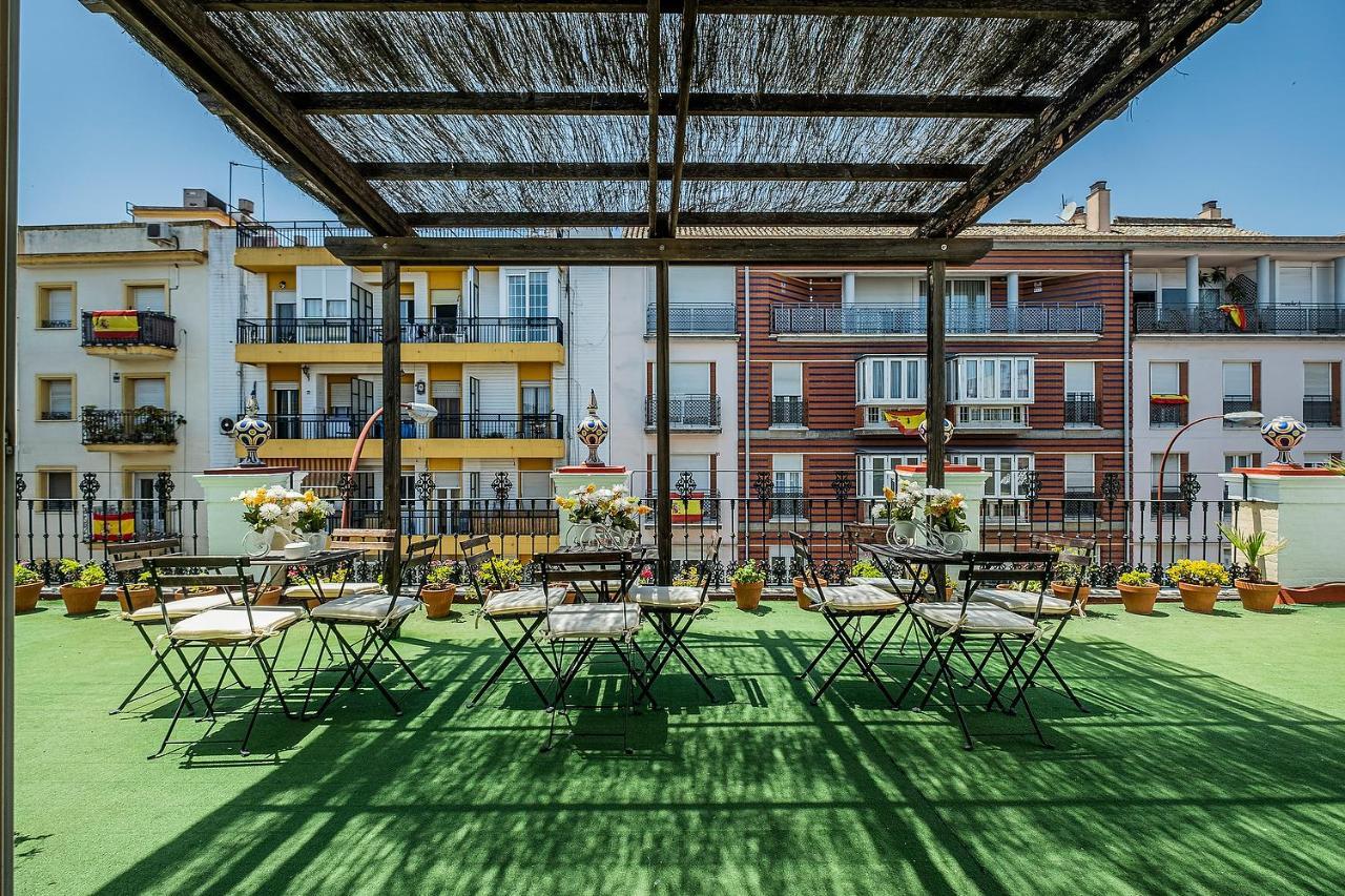 Noches De Triana Hotel Seville Ngoại thất bức ảnh