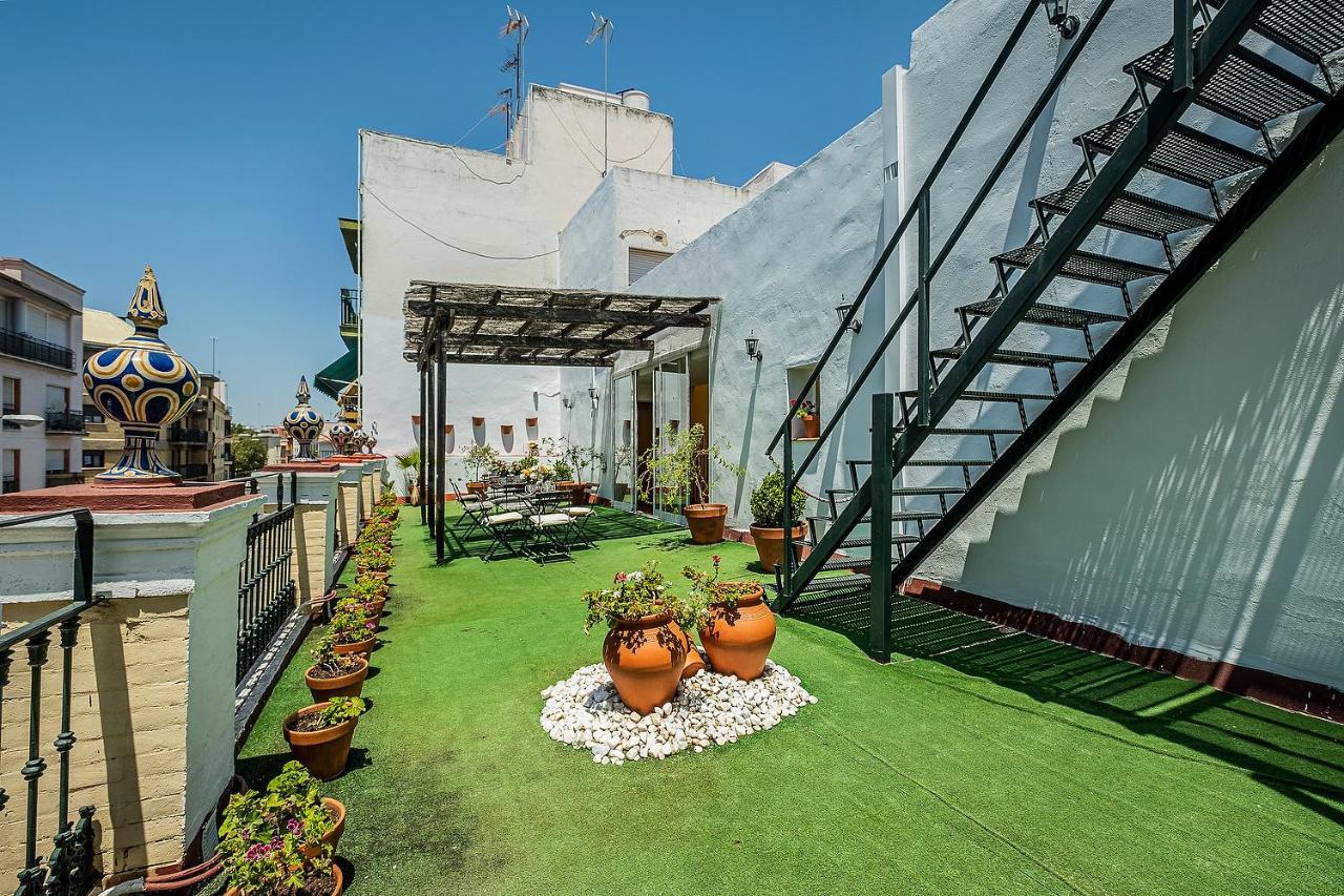 Noches De Triana Hotel Seville Ngoại thất bức ảnh