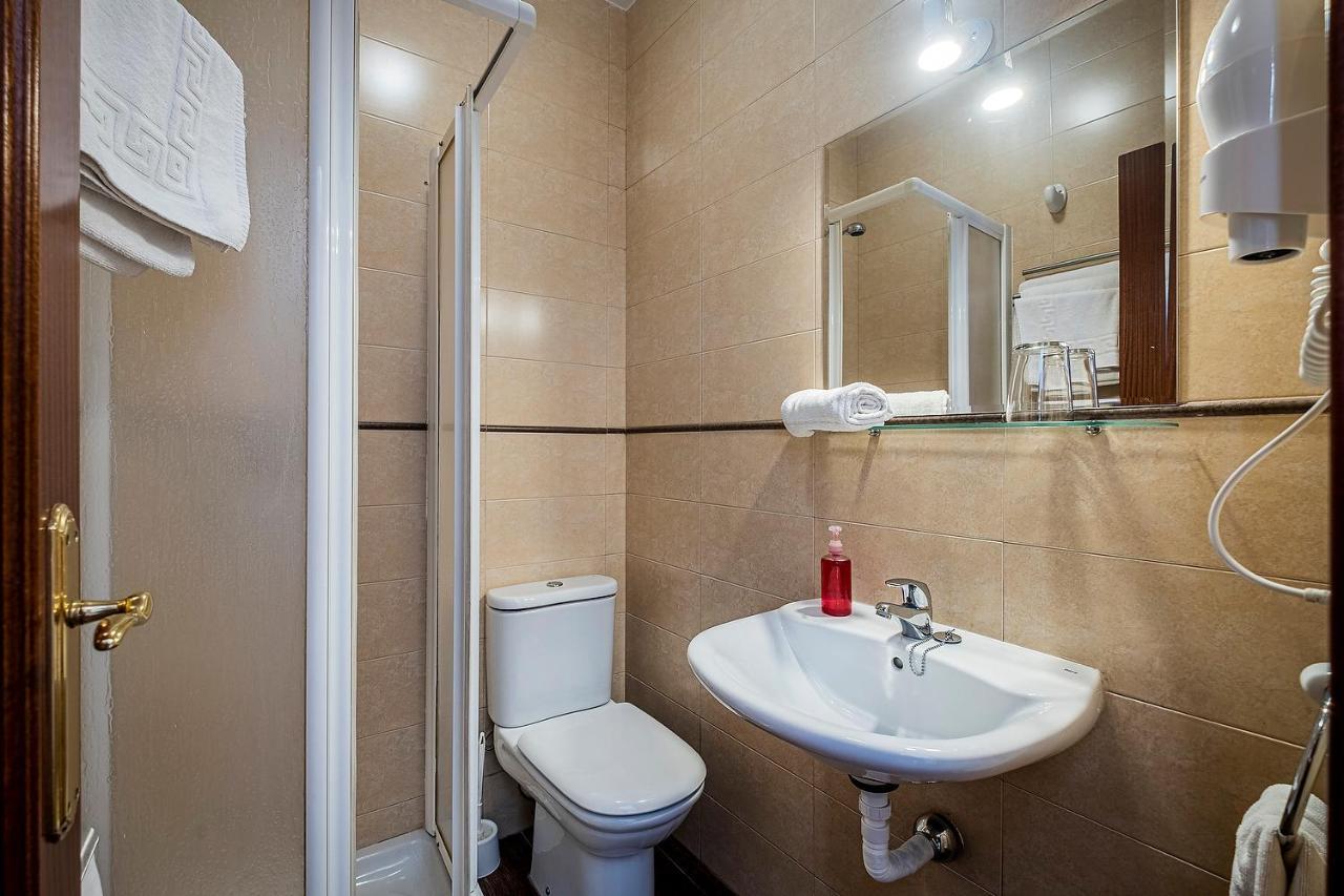 Noches De Triana Hotel Seville Ngoại thất bức ảnh
