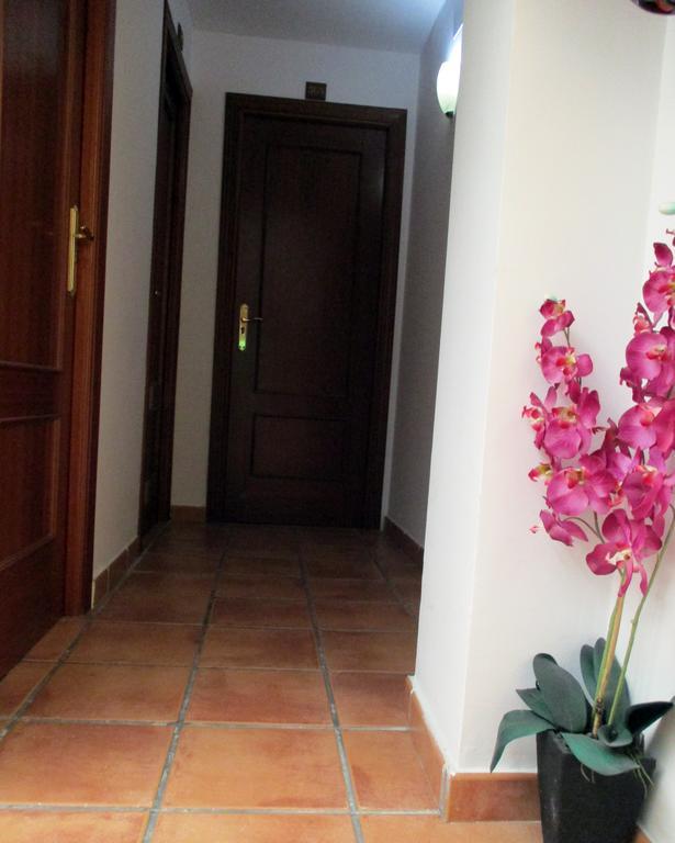 Noches De Triana Hotel Seville Ngoại thất bức ảnh