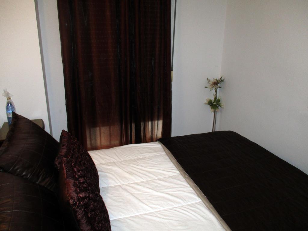 Noches De Triana Hotel Seville Ngoại thất bức ảnh