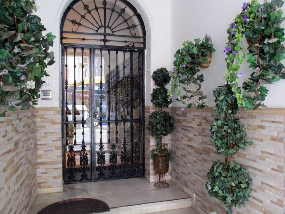 Noches De Triana Hotel Seville Ngoại thất bức ảnh