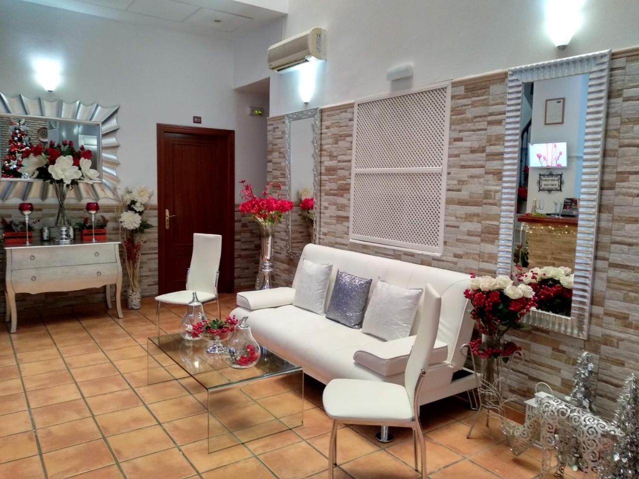 Noches De Triana Hotel Seville Ngoại thất bức ảnh
