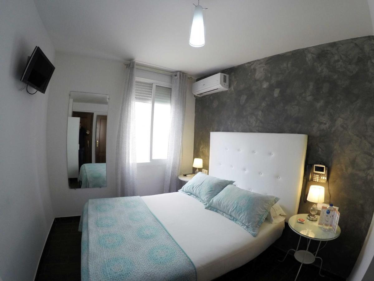 Noches De Triana Hotel Seville Ngoại thất bức ảnh